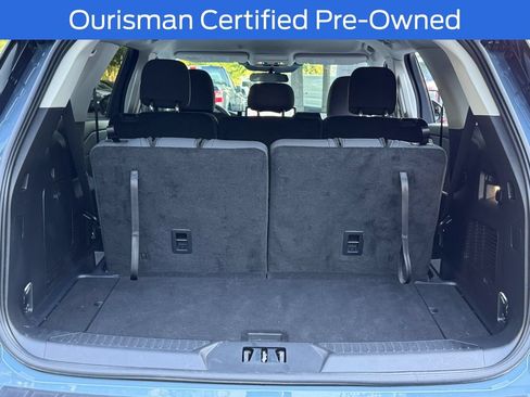 Used 2025 Ford Explorer Active AWD/4WD image 18