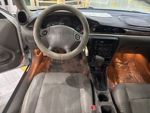 Used 2002 Chevrolet Malibu LS w/ Preferred Equipment Group 1 image 26