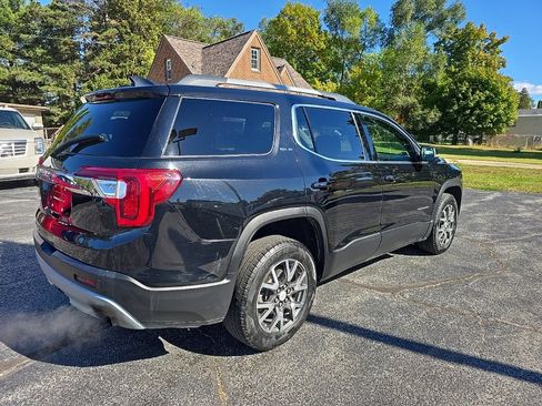 Used 2020 GMC Acadia SLE w/ Driver Convenience Package image 4