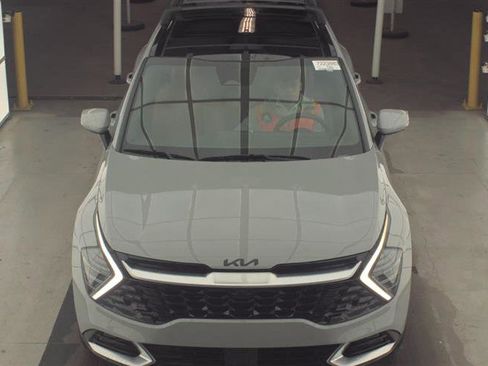 Used 2024 Kia Sportage SX image 4