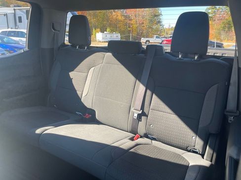 Used 2021 Chevrolet Silverado 1500 LT image 38