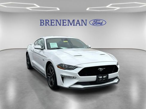 Used 2021 Ford Mustang GT image 3