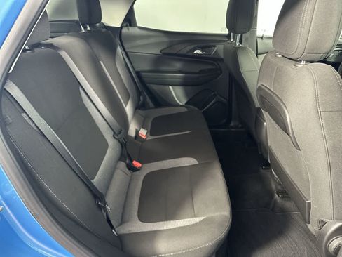 Used 2025 Chevrolet TrailBlazer LT AWD/4WD image 19