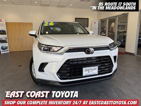 Certified 2026 Toyota Grand Highlander AWD image 1