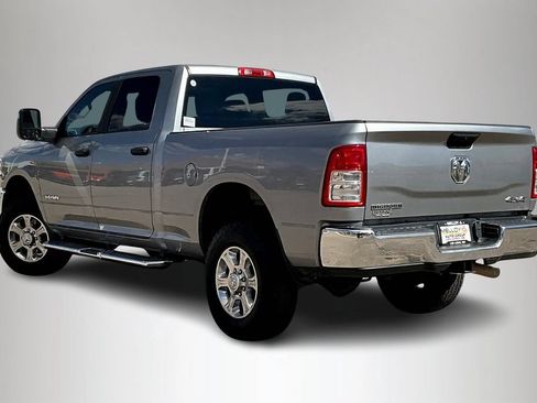 Used 2024 RAM 2500 Big Horn AWD/4WD image 4