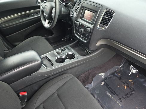 Used 2017 Dodge Durango SXT w/ 3rd Row Seating Group AWD/4WD image 17
