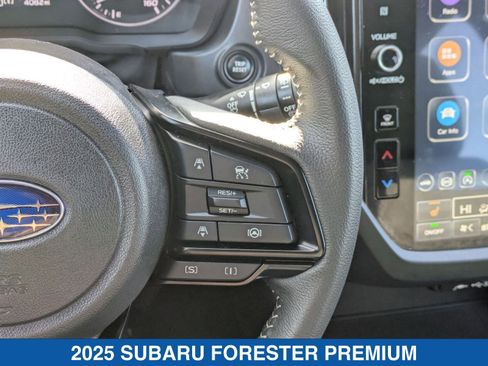 Certified 2025 Subaru Forester Premium image 20