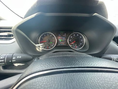 Used 2020 Toyota RAV4 XLE Premium AWD/4WD image 10
