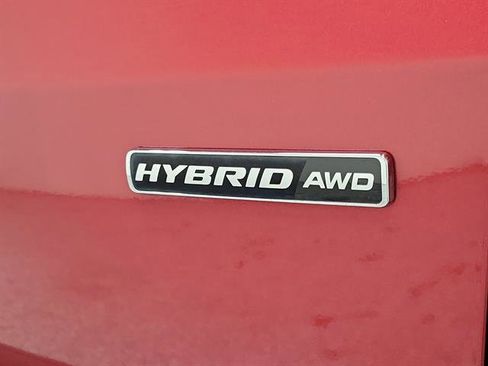 Used 2021 Ford Escape Titanium image 7