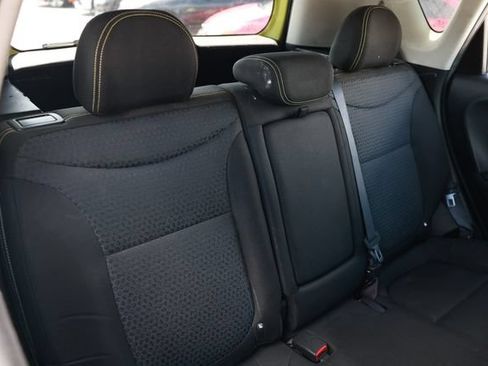 Used 2016 Kia Soul + FWD image 15