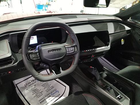 New 2026 Dodge Charger R/T w/ Blacktop Package AWD/4WD image 10