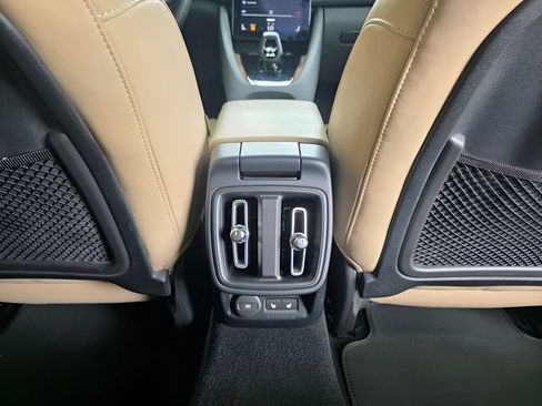 Used 2022 Polestar Polestar 2 w/ Plus Package AWD/4WD image 7