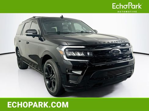 Used 2024 Ford Expedition Limited AWD/4WD image 1
