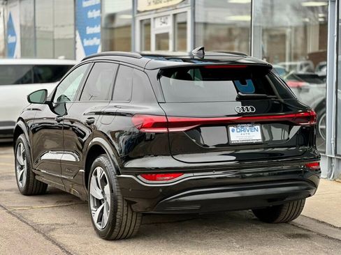 Used 2025 Audi Q6 e-tron Premium Plus w/ Premium Plus image 46