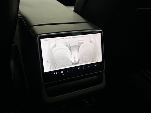 Used 2024 Tesla Model 3 Standard Range RWD image 25