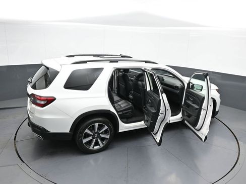 Used 2023 Honda Pilot Elite image 47