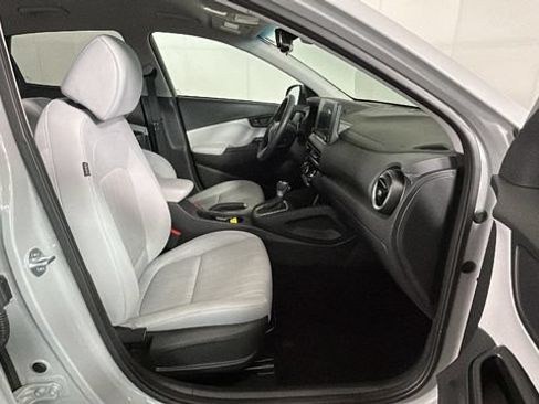 Certified 2023 Hyundai Kona SEL AWD/4WD image 30
