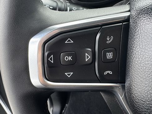 Used 2025 RAM 2500 Laramie image 25