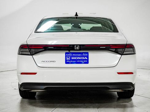 New 2025 Honda Accord SE image 7