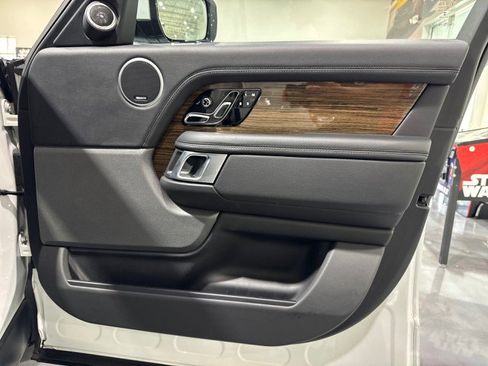 Used 2018 Land Rover Range Rover AWD/4WD image 52