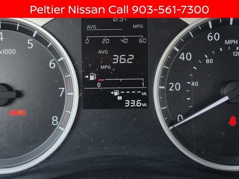 Used 2021 Nissan Versa S FWD image 27