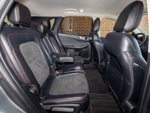 Used 2022 Ford Escape SEL w/ SEL Stealth AWD Package image 23