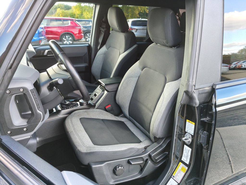 Used 2022 Ford Bronco Big Bend AWD/4WD image 2