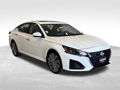 Used 2025 Nissan Altima 2.5 SL