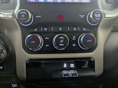 Used 2021 RAM 1500 Laramie w/ Off Road Group image 20