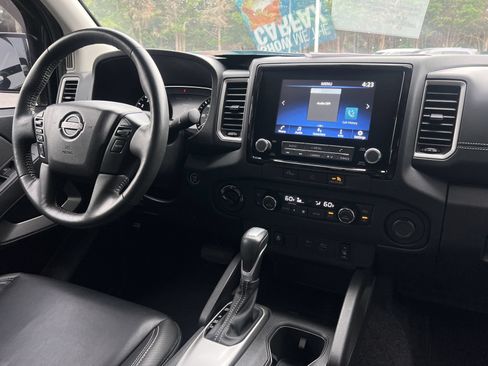 Certified 2024 Nissan Frontier SL AWD/4WD image 5
