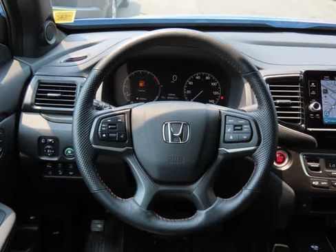 Certified 2025 Honda Ridgeline TrailSport image 18