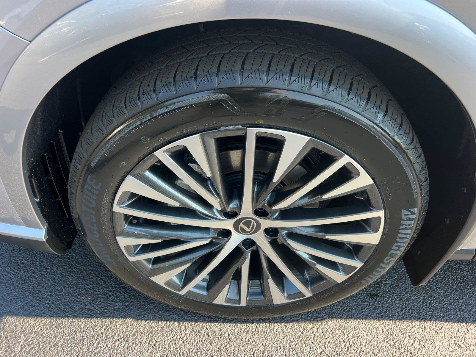 New 2026 Lexus RX 350 Premium Plus w/ Accessory Package (Z1) FWD image 11