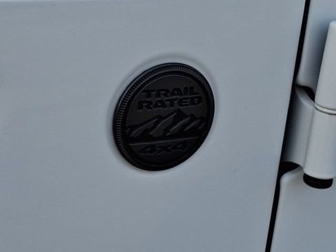 Certified 2023 Jeep Wrangler Unlimited Sport AWD/4WD image 35