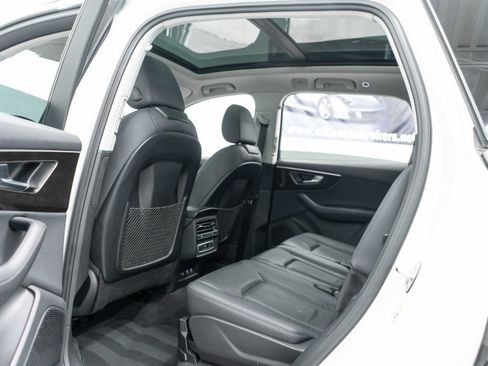 Used 2023 Audi Q7 2.0T Premium Plus w/ Premium Plus Package AWD/4WD image 17