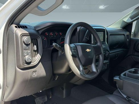 Certified 2024 Chevrolet Silverado 2500 Custom w/ Custom Value Package AWD/4WD image 4