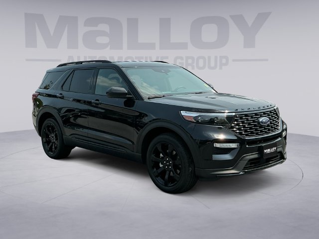 Used 2023 Ford Explorer ST-Line AWD/4WD image 7