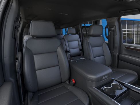 New 2026 Chevrolet Suburban LT w/ Comfort Package image 37