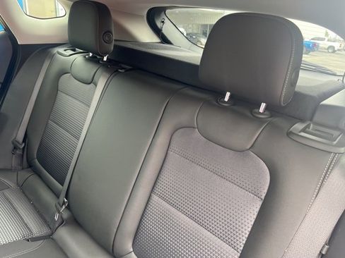 Used 2025 Chevrolet Trax LT w/ Driver Confidence Package image 20