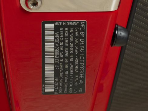 Used 2004 Porsche Carrera GT RWD image 36