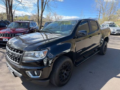Used 2019 Chevrolet Colorado Z71 image 3
