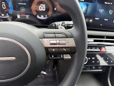 New 2026 Hyundai Tucson SEL image 17