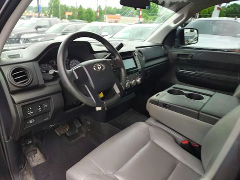 Used 2016 Toyota Tundra SR AWD/4WD image 9