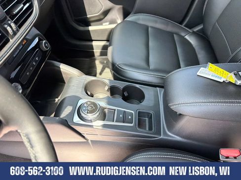 Used 2023 Ford Escape Platinum AWD/4WD image 23