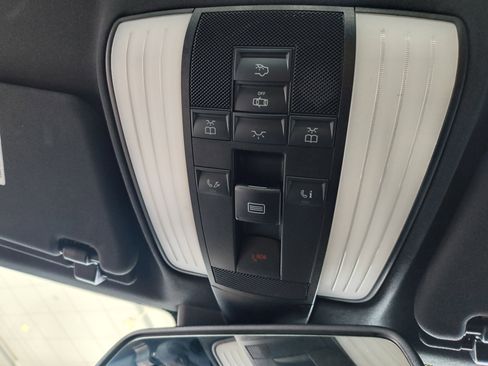 Used 2016 Mercedes-Benz E 350 4MATIC Wagon image 26