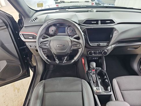 Certified 2023 Chevrolet TrailBlazer RS w/ Convenience Package image 19