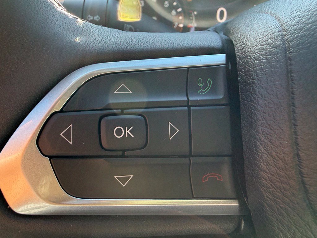 Used 2024 Jeep Compass Limited AWD/4WD image 16