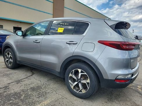 Used 2022 Kia Sportage LX AWD/4WD image 7