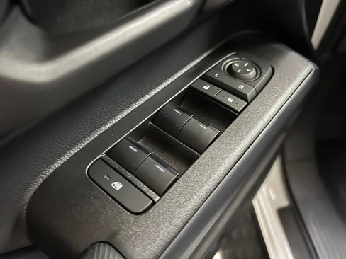 Certified 2025 Toyota 4Runner TRD Off-Road Premium image 41