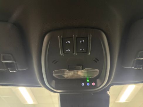 New 2026 Chevrolet Trax RS w/ Sunroof Package FWD image 15