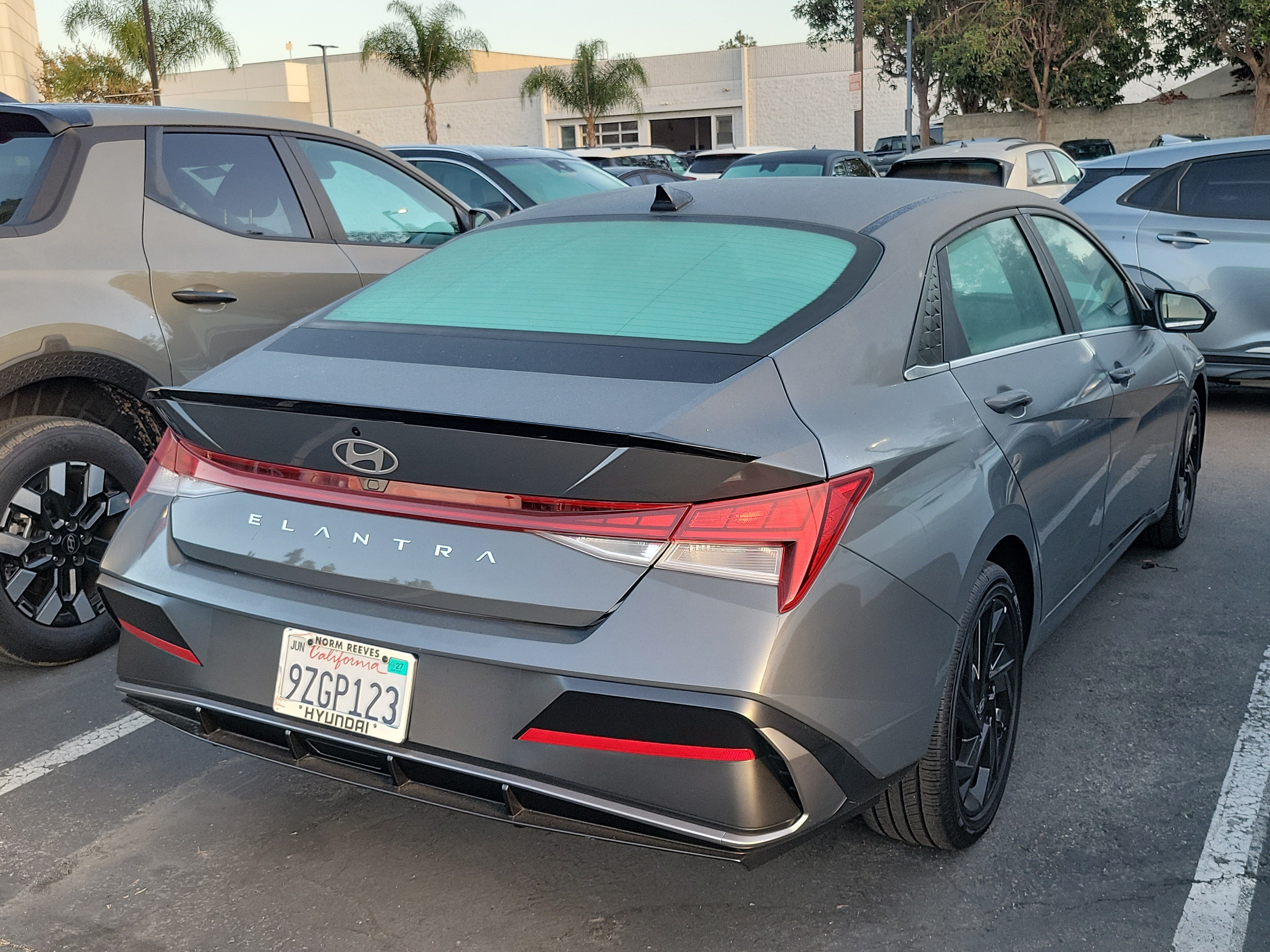 Used 2026 Hyundai Elantra SEL Sport FWD image 5